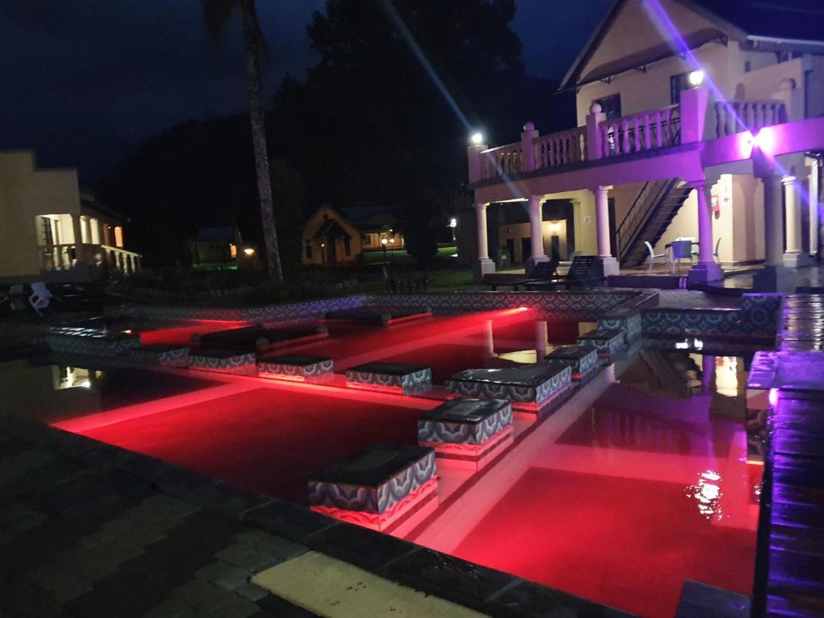 Floreat Riverside Lodge And Spa Sabie Exterior photo